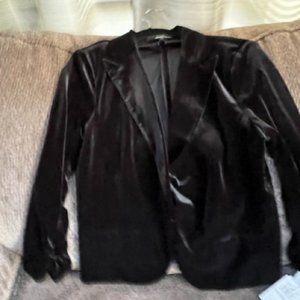 NWT Amanda & Chelsea Black Velvet Blazer Large